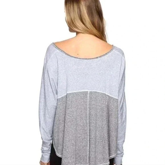 FREE PEOPLE We The Free Cloud Nine Cropped Oversized Tee Top Sweater Size M - Picture 10 of 13